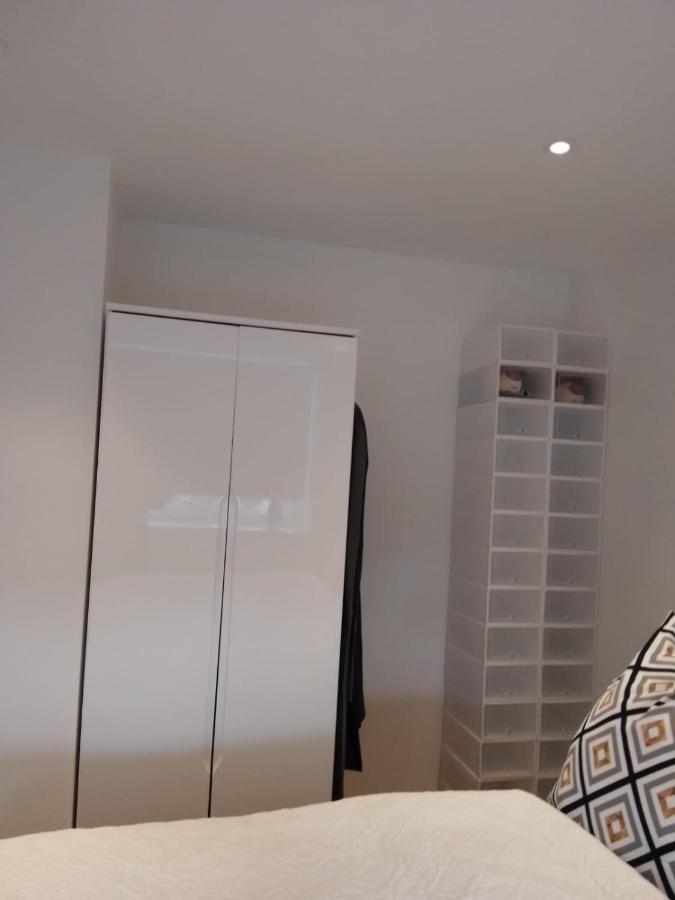 Whole Apartment 5 Mins To East Croydon & Concierge London Exteriör bild